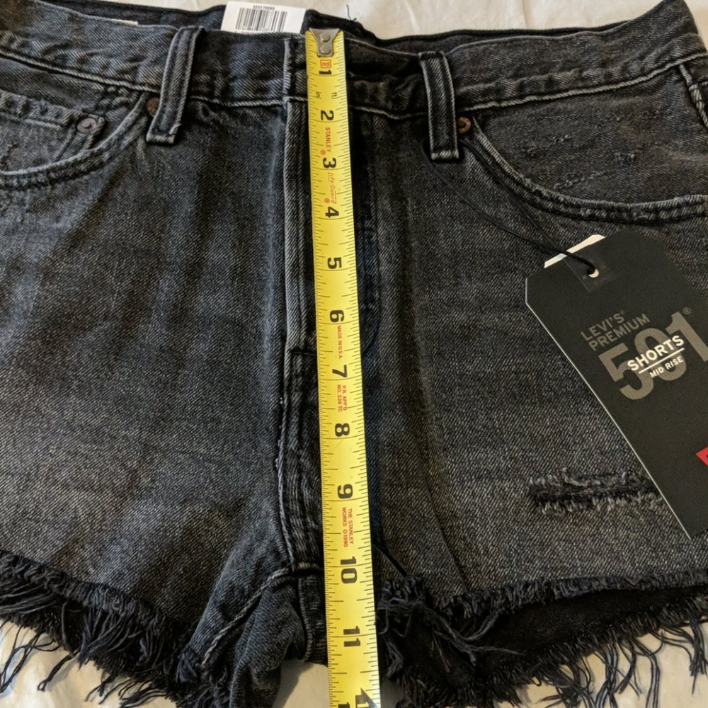 Levi's 501 Distressed Shorts in Trashed Black - Picture 7 of 10